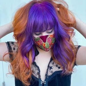 Meet your Posher, Larissa